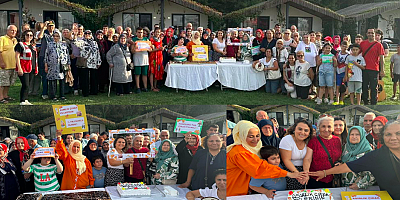 Asırlık Çınar Evlerinin 1nci yaşına İzmit Belediyesinden Sarısu'da kutlama