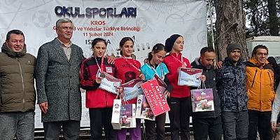 Kros Yıldız Kızlarda Melek Yıldız Türkiye İkincisi