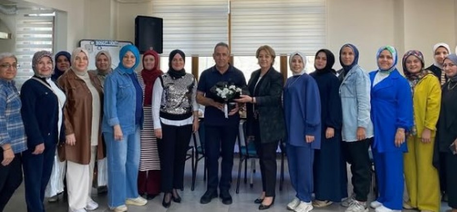 AK Kadınlar Özdemir ve Atabay Hacı Bektaşi Veli Anadolu Kültür Vakfında
