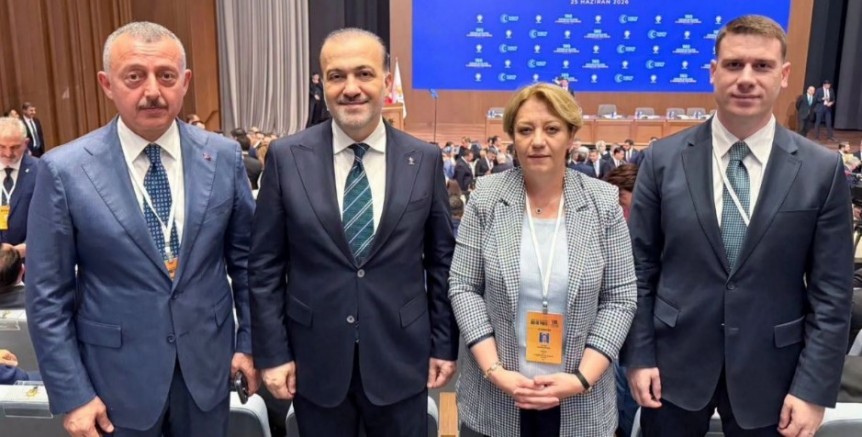 AK Kocaeli Genişletilmiş İl Başkanları Toplantısında