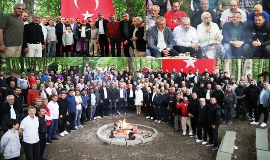 AK Kocaeli'nin Uçbeyleri Mahalle Başkanlarına kampta Teşekkür Belgesi