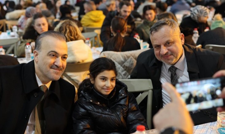 AK Partili Talus, Dokuzlar büyükşehir iftar çadırında