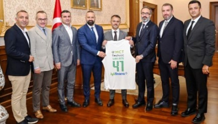 Biotekno Körfez Basket Yönetimi Vali Aktaş'la