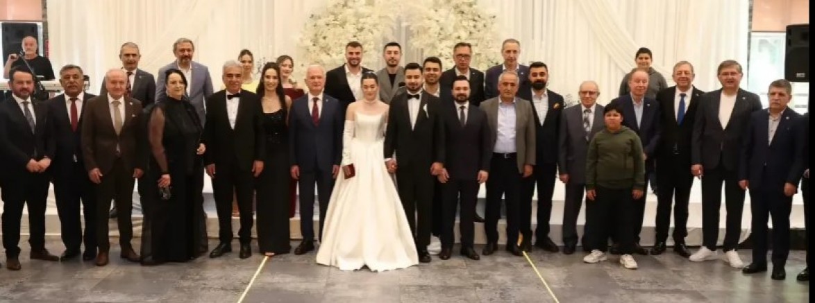 Cengiz-Şule Çakar çiftinin oğluna görkemli düğün