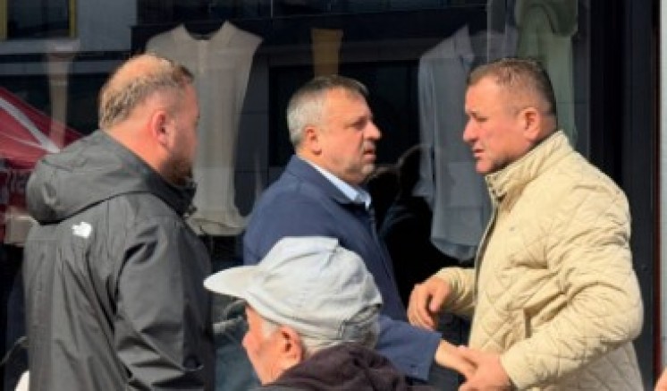 Dokuzların Korkmaz'a Amcaoğlu taziyesi