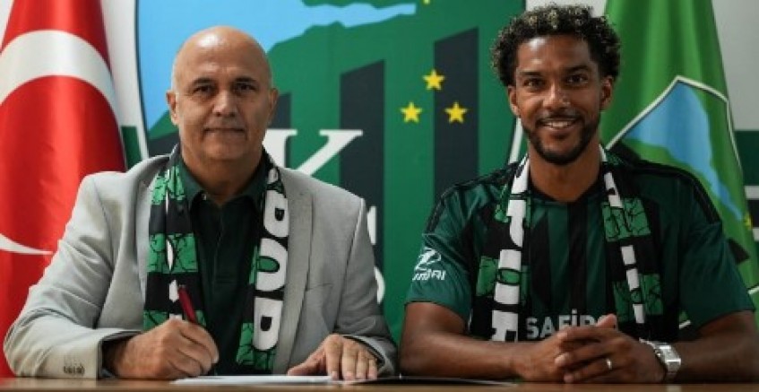 Durul,Florian Aye'ye 2 yıllık sözleşme imzalattı