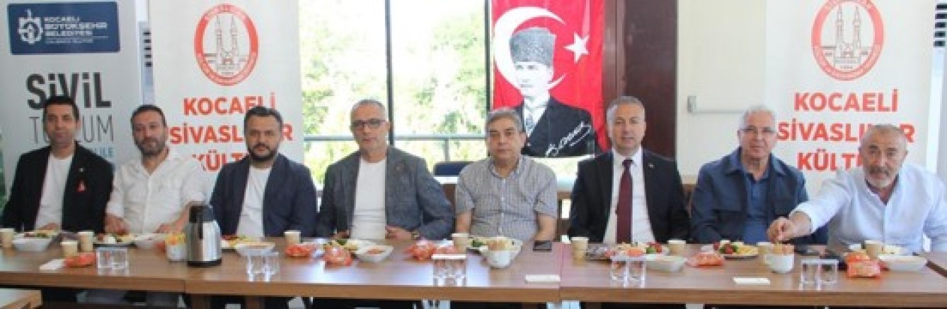  Güçlü Dernek, Güçlü Sivas STK Zirvesi yapıldı