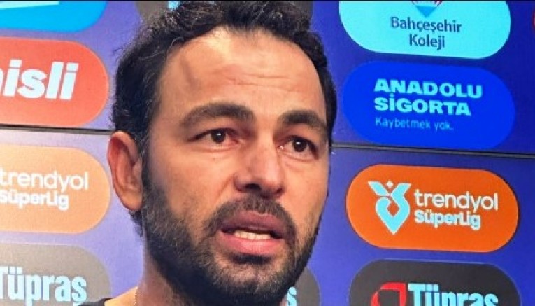 Futbolcularımın saha dışı haklarını koruyamadım