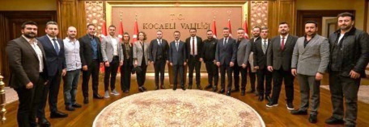 İZGİAD yeni yönetiminden Vali Aktaş ziyareti