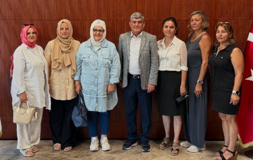 İzmit’in Kadınları Dostluk Grubu Kent konseyinde