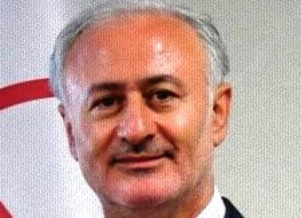 Kızılay eski başkanı Cengiz İpek hakka yürüdü