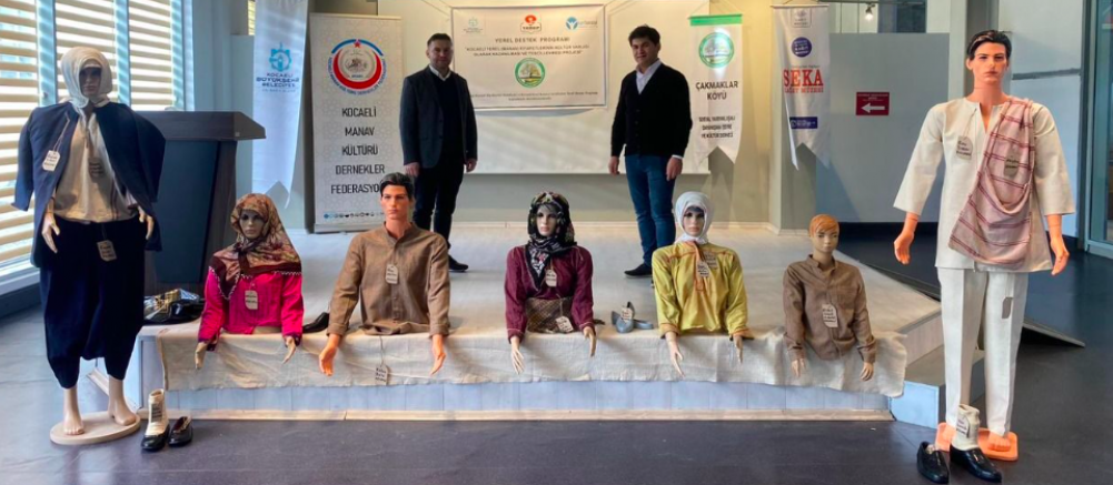 Kocaeli Manav kıyafetleri Kağıt Müzesinde sergilendi