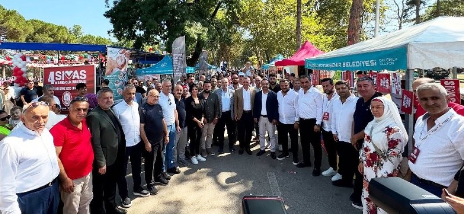 Kocaeli Sivaslılar Derneği 4.Gardaşlık Buluşmasında Yiğidolar eğlendi