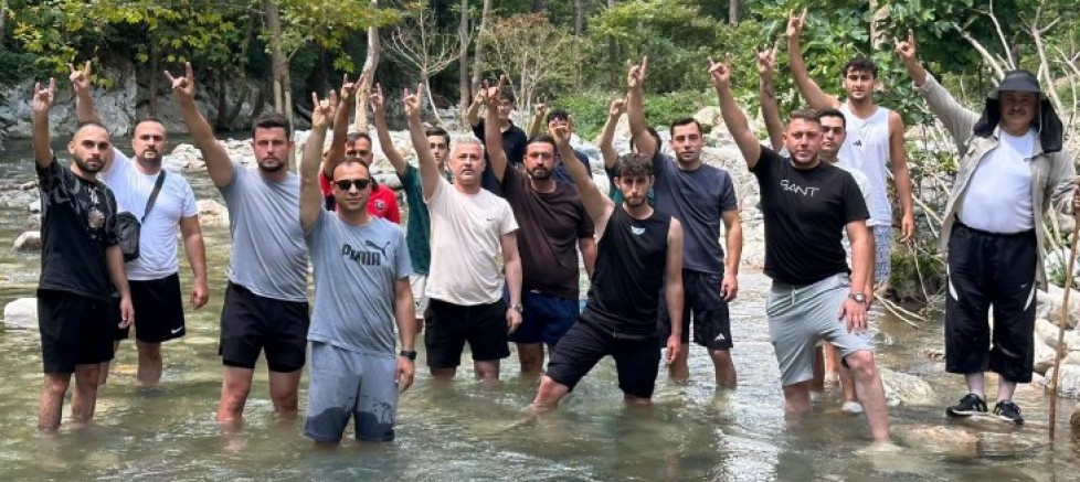 Kocaelili Ülkücülerin Serindere Kanyon yürüyüşü