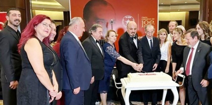 KYÖD-Cumhuriyet Balosu doyasıya 100.Yıl çoşkusu