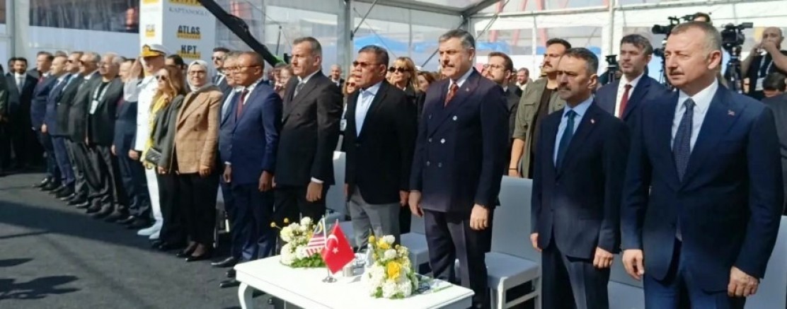 Malezya'ya Sahil Güvenlik Gemisi Desan'da denize indirildi