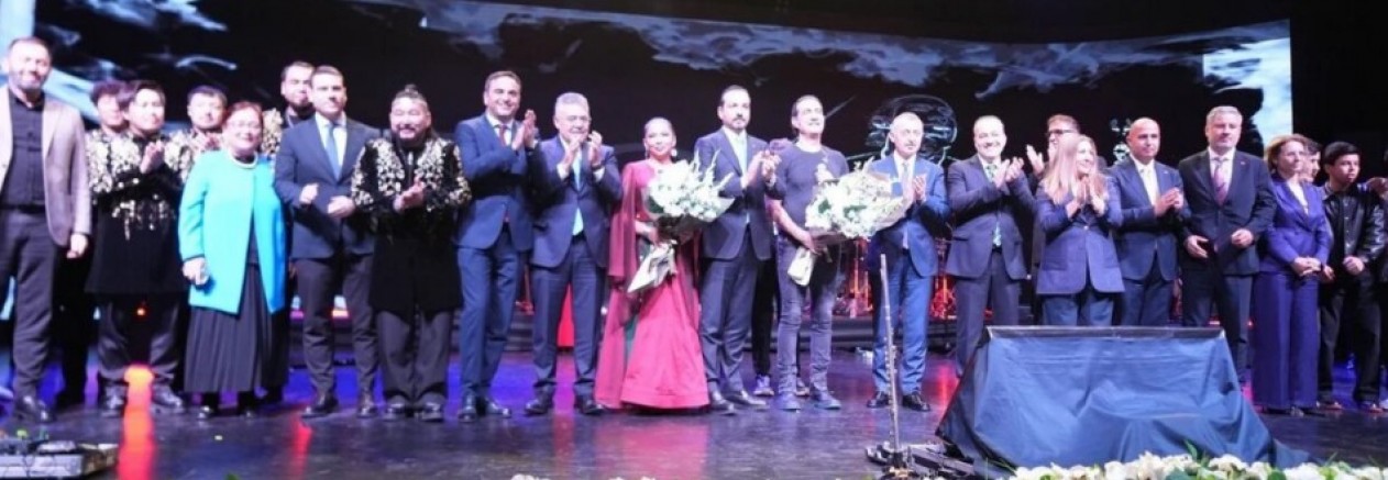 Ortak Miras,Tek Yürek Türk Dünyası Gençlik Buluşmasına muhteşem açılış