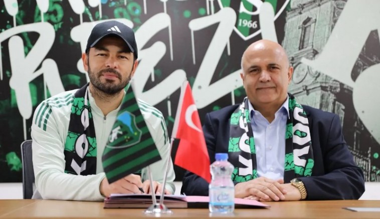 Recep Başkan Selçuk hoca ile sözleşmeyi uzattı