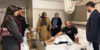 AK Genç İzmit'ten hastalara geçmiş olsun ziyareti