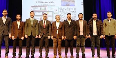 Ak Gençlere “İz Bırakan Gençlik Yönetim Akademisi