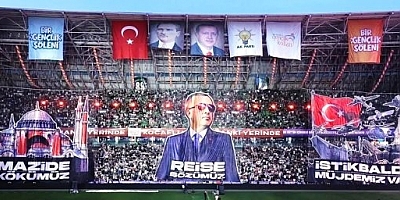 AK Gençlerin kareografisi Reise sözümüz var