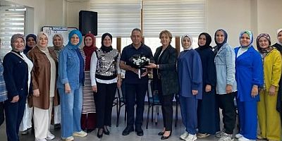 AK Kadınlar Özdemir ve Atabay Hacı Bektaşi Veli Anadolu Kültür Vakfında