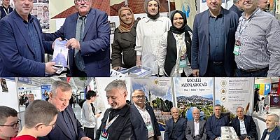 AK Parti İzmit ilçe  Başkanı Halil Dokuzların Ailesiyle Kitap Fuarı Turu