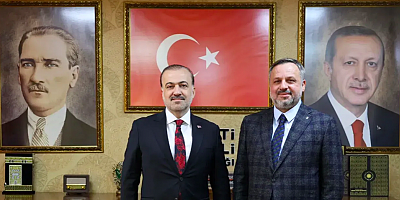 AK Parti İzmit'te Halil Dokuzlarla devam kararı