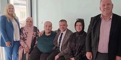 AK Partinin Umutcan'ına Dokuzlar'dan evinde ziyaret