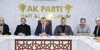 Büyükakının Birlik mesajı AK İzmit Yönetim toplantısında