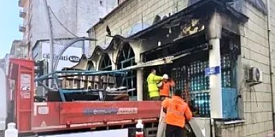 Büyükşehir Akçacami'yi hızla onarıp ibadete açtı