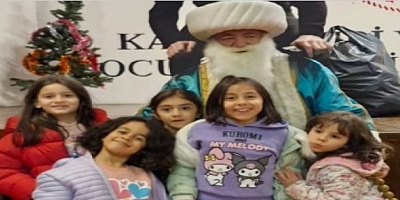 Cemal Kaplandan yılbaşında çocuklara hediyeler