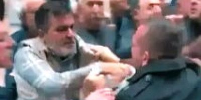 CHP İl Kongresinde Erdal Sertel'e saldırdılar