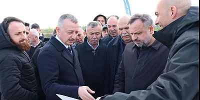 Dokuzlar,'Büyükşehirden Hizmet var şov algı yok; 