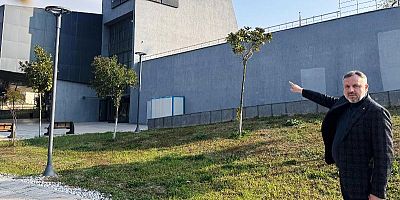 Dokuzlar,'Deprem Müzesi Planetaryumu çürütmeye utanmıyor musunuz?