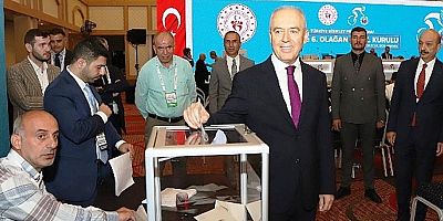 Emin Müftüoğlu yeniden Bisiklet Federasyon Başkanı
