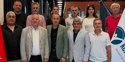 Emlakçılar Odası Alpay Hacıoğlu'dan Kent Konseyi ziyareti