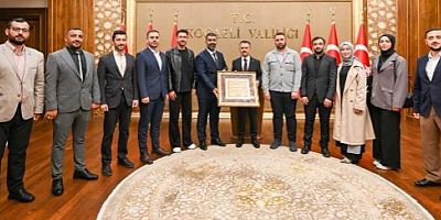 Ensar Vakfı Kocaeli'den Vali Aktaş ziyareti