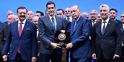 Erdoğan'dan Anlıpak'a Hizmet Şeref Plaketi 