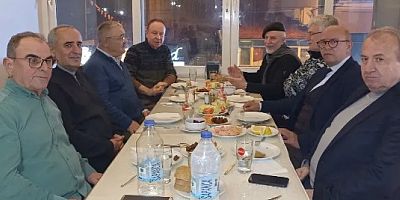 Eski Vekil Sefer Ekşi'den dostlarına ağırlama