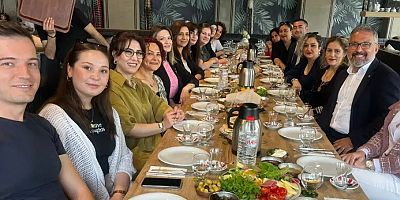 Hemşirelerin servislerin kaldırılmasına tepkisi