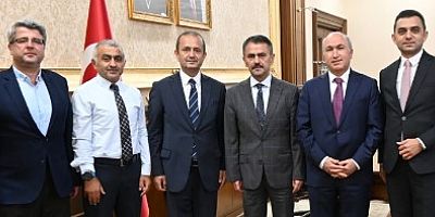 Siyasallılar Vakfından Vali Aktaş'ı ziyaret