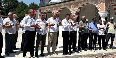 İzmit Kaynarca Cuma Cami dualarla ibadete açıldı