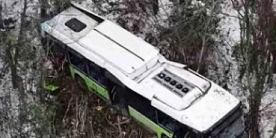 Kartepede şarampole yuvarlanan otobüste 22 yaralı