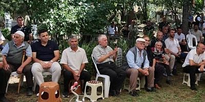 Katçalı Köyünün mezarlık mevlidine 1000 kişi katıldı