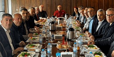 KAV-Artvinliler Vakfından Hemşeri Muhtarlar buluşması