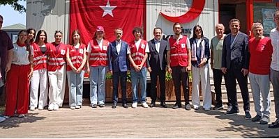 Kızılay Başiskelenin sahilde kan bağışı kampanyası