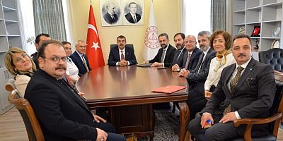 KKK-Sedat Köse Milli Eğitim Bakanını ziyaret heyetinde