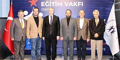 Kocaeli Defterdarı Osman Eşgin’den KEV Başkanı Tolga Sirmen ziyareti