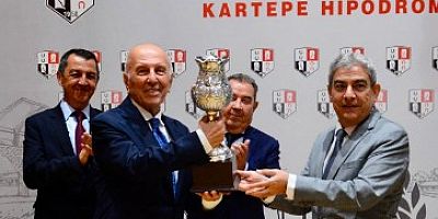 Kocaeli Vali Koşusunu Jokey Vedat “Taşkent”le kazandı